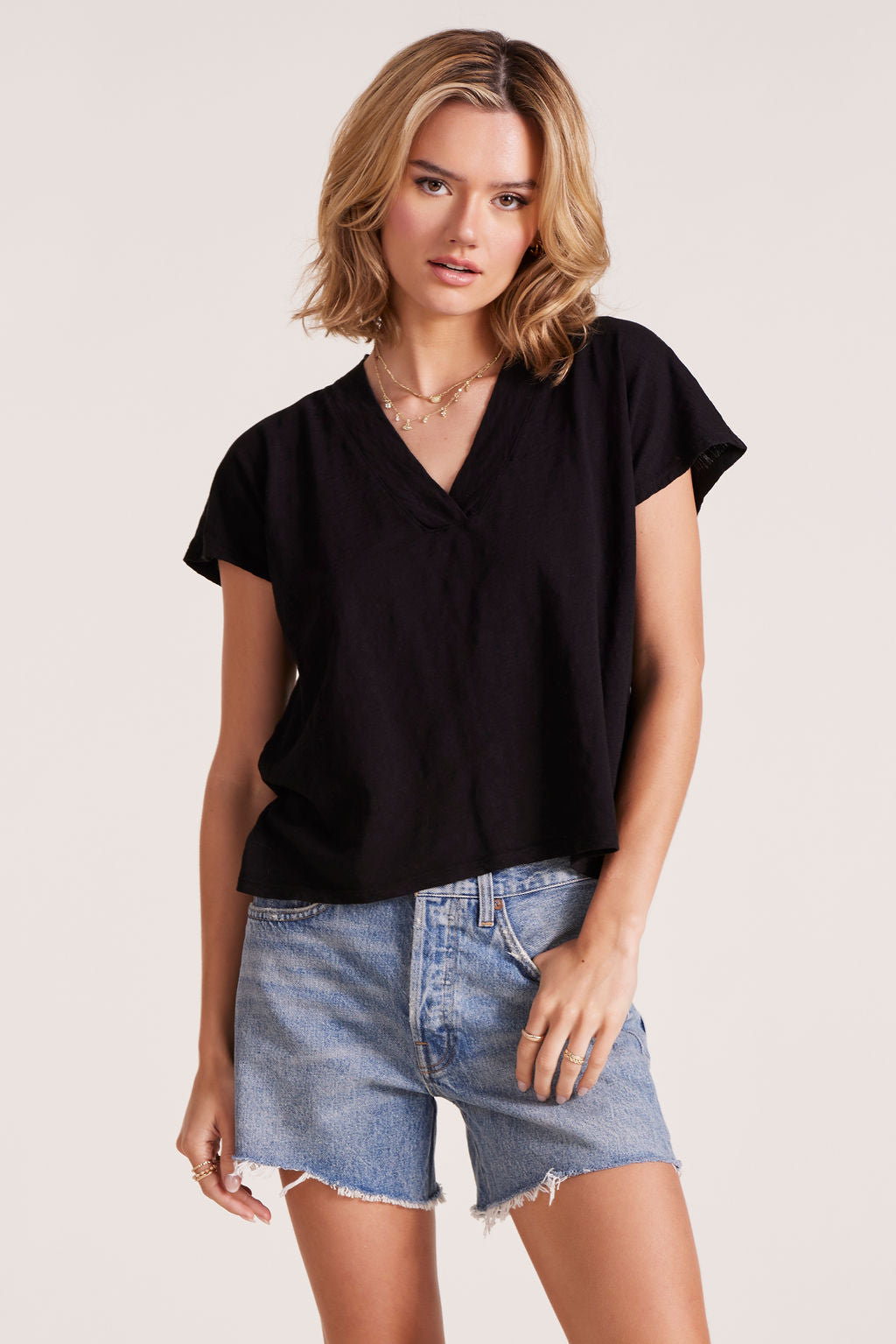 DOLMAN VNECK TEE