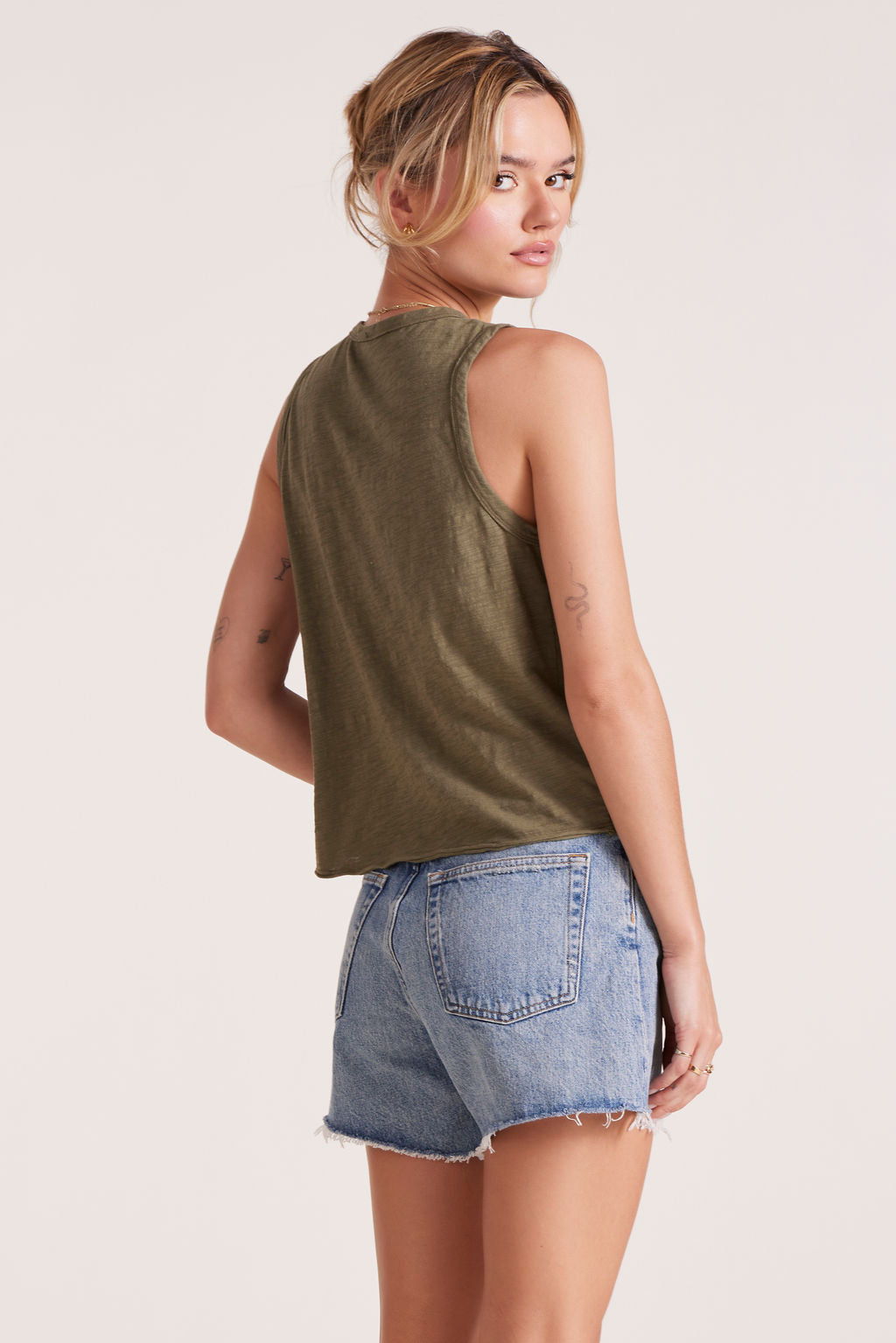 CROPPED SNAP TANK