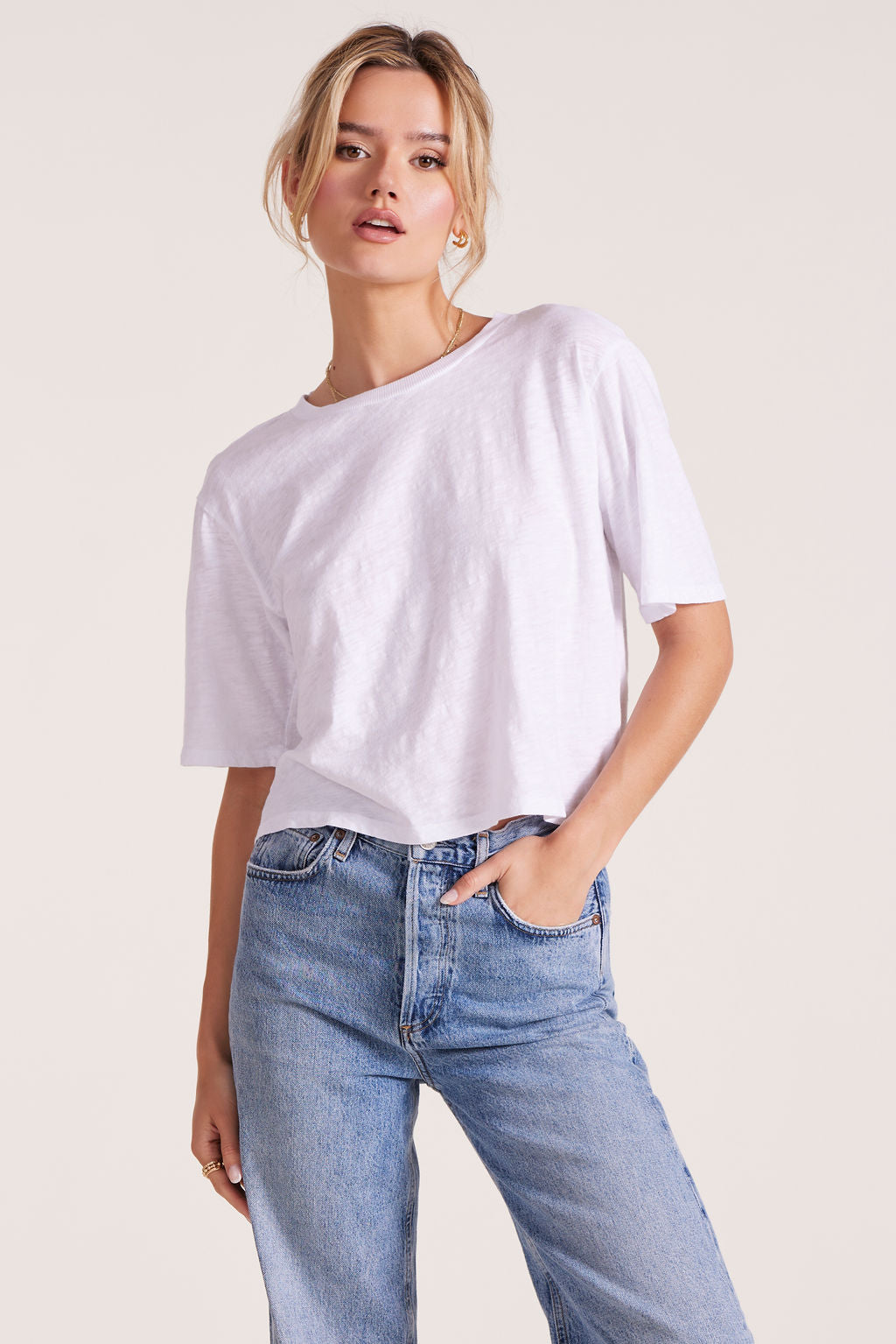 CENTER BACK SEAM CROP TOP