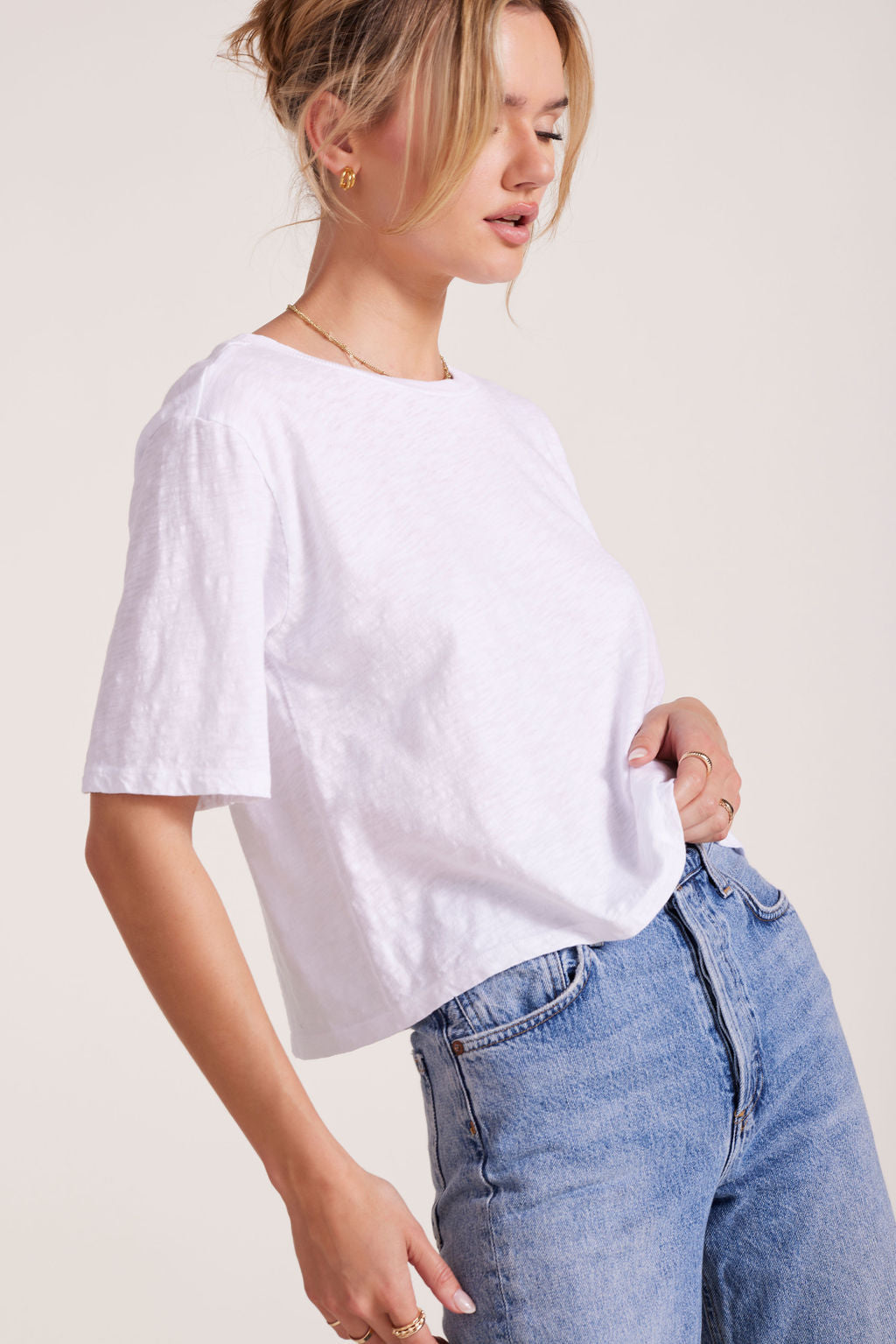 CENTER BACK SEAM CROP TOP