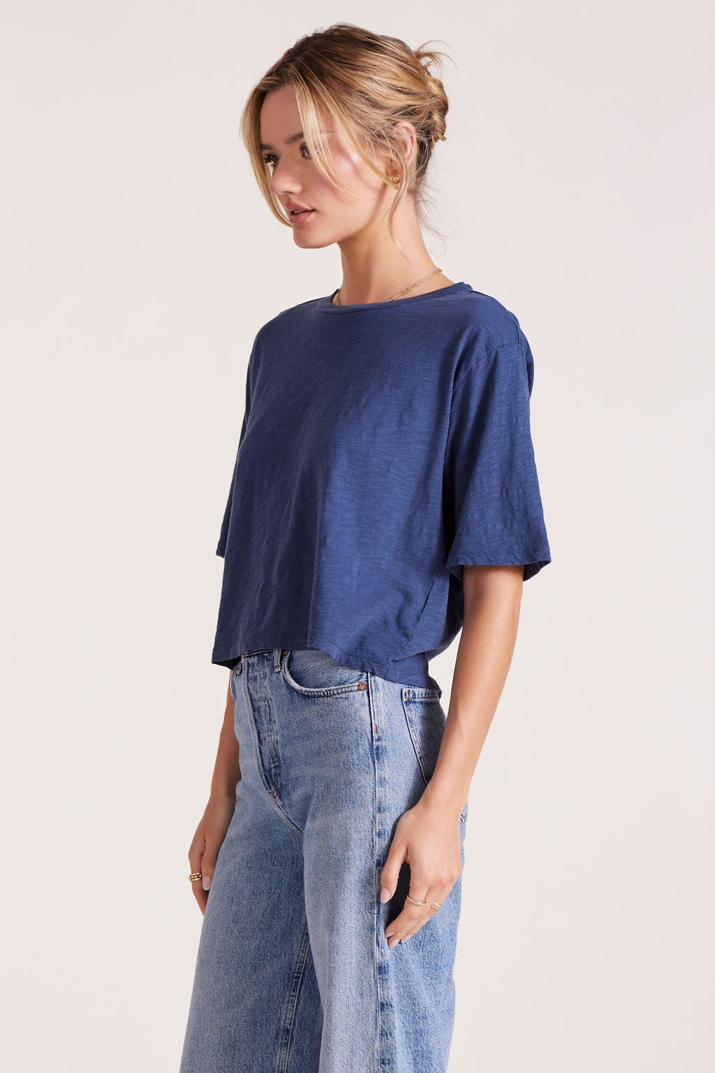 CENTER BACK SEAM CROP TOP