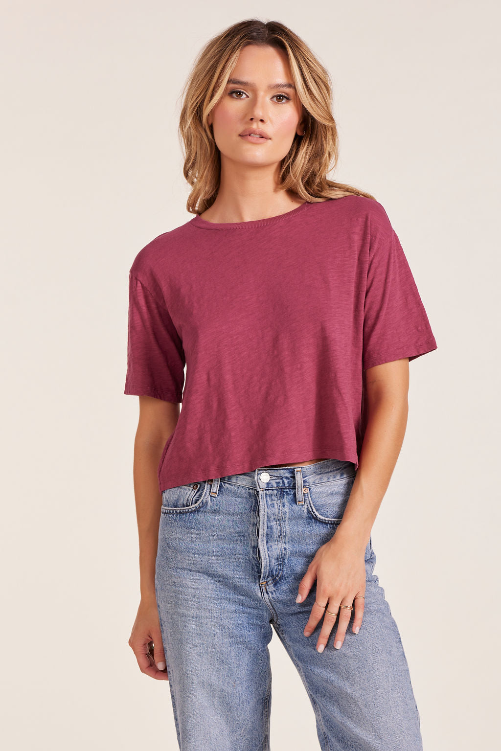 CENTER BACK SEAM CROP TOP