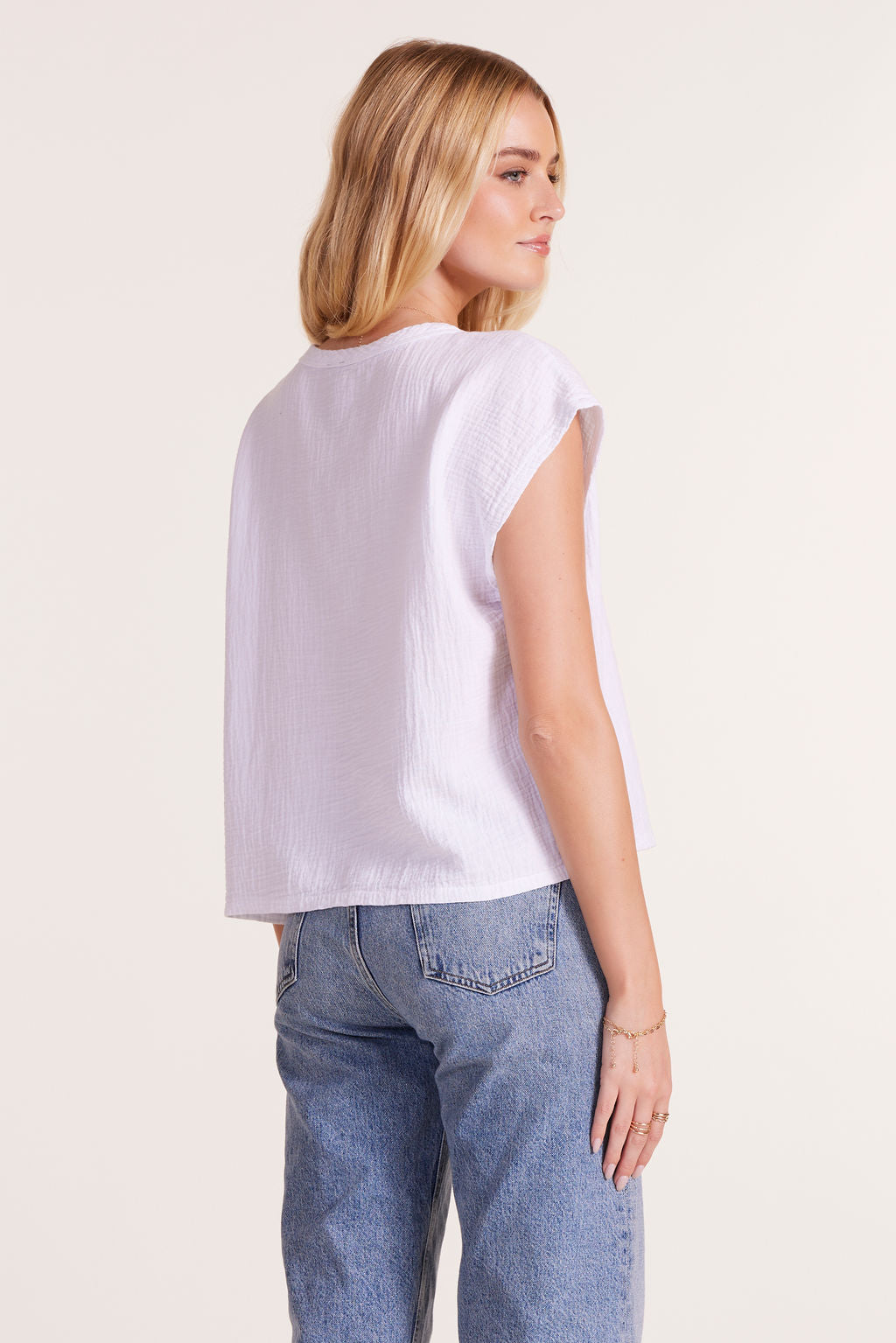 SHORT SLEEVE DOLMAN TOP