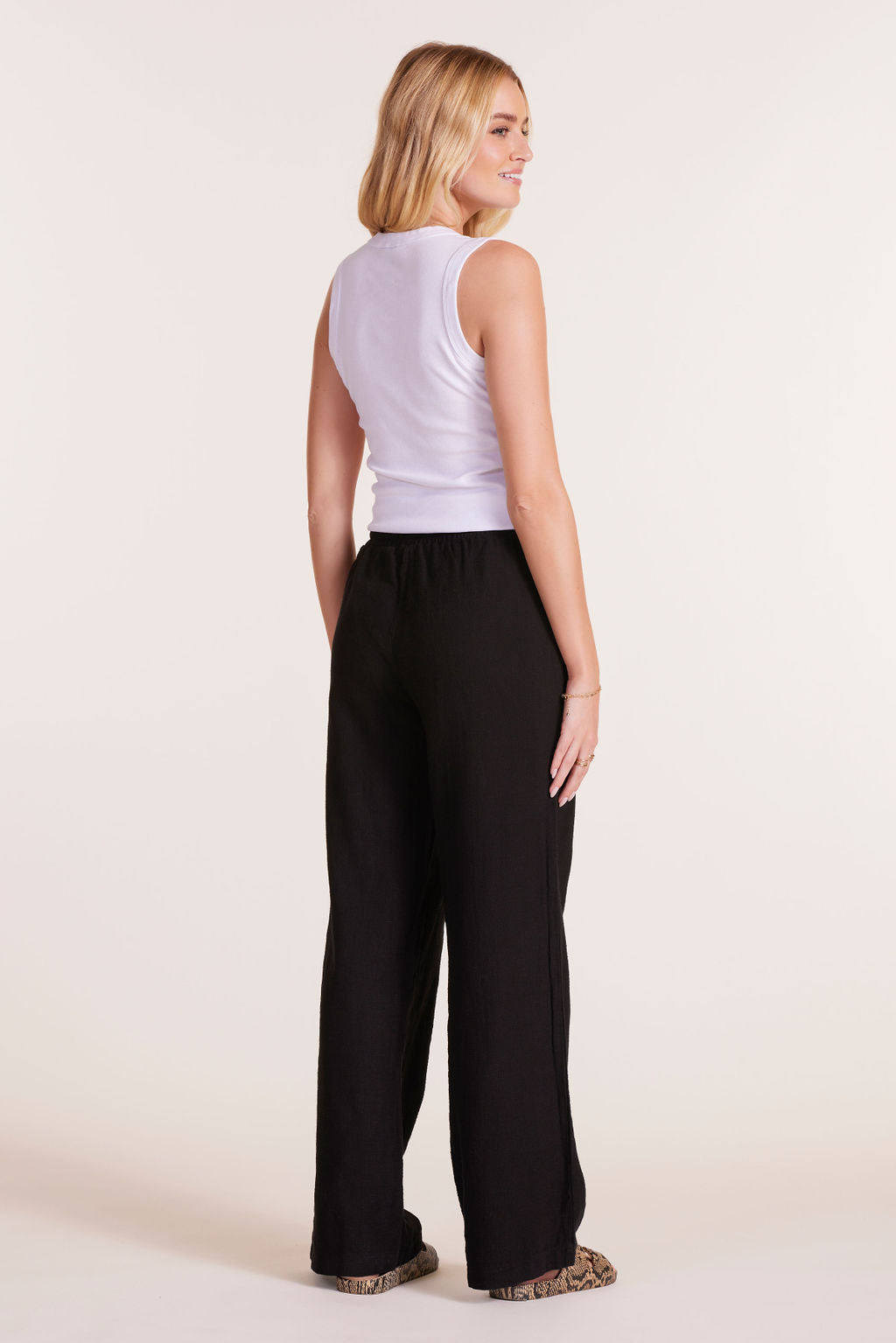 WIDE LEG TIE WAIST PANT